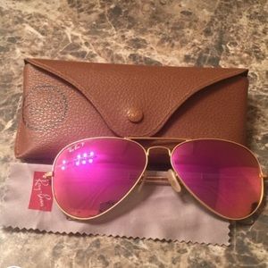 Pink polarized Ray Bans